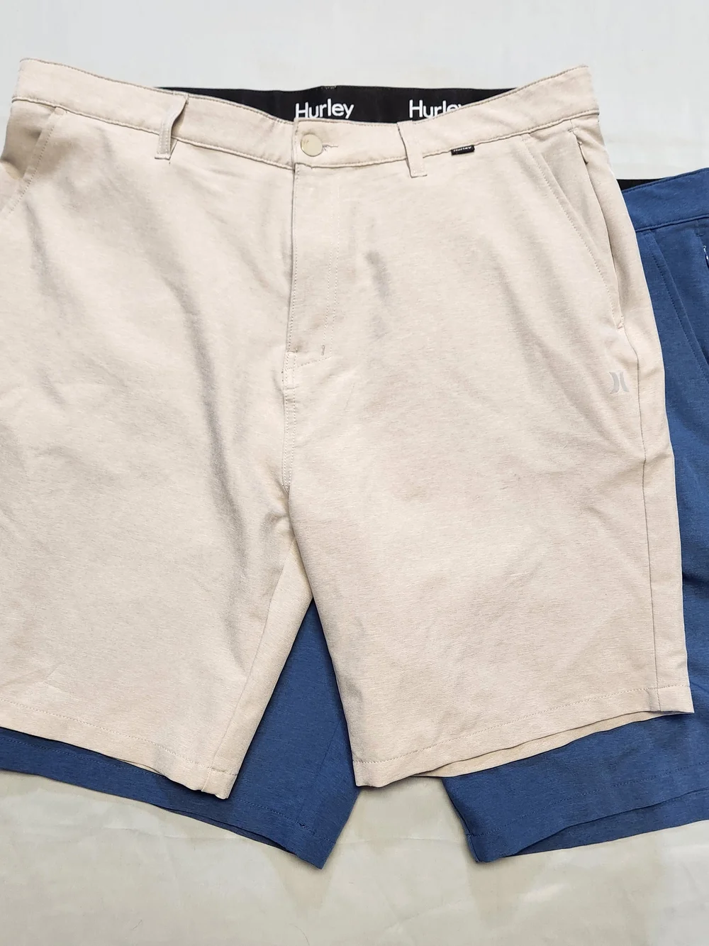 Lot 2 Hurley Shorts Men's 38 Hybrid 9